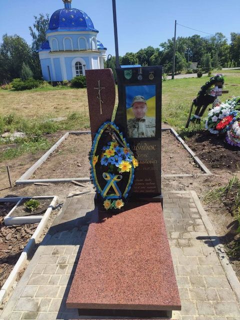 Фото Триплекс на памятник / Фотография в стекле 40х60 см, толщина 12 мм (6+6)