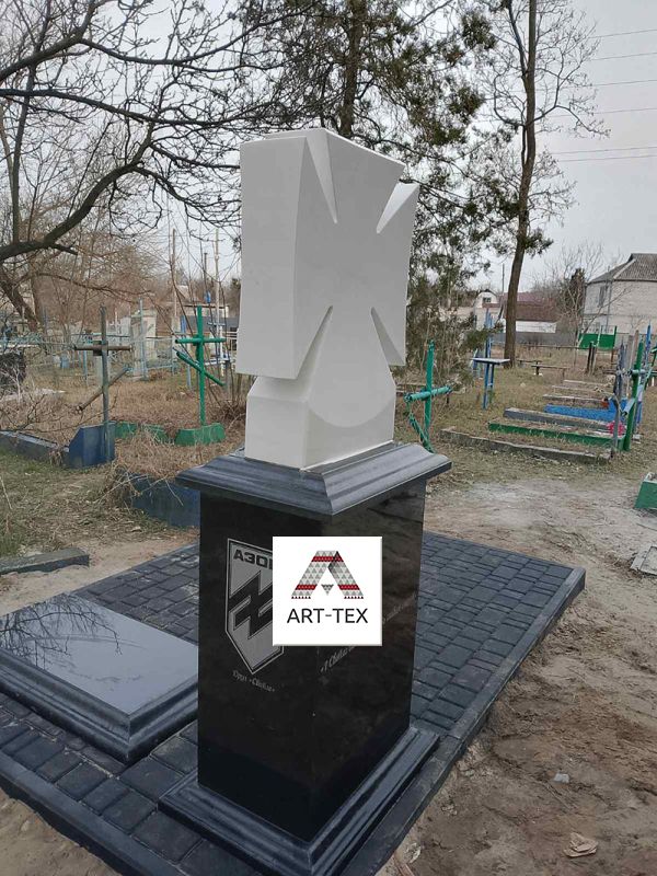 Мемориальний комплекс військовому ЗСУ, чорний граніт, мармур, фотоскло
