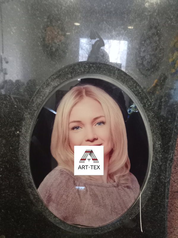 Фото Триплекс в Овале на памятник / Фотография в стекле 40х60 см, толщина 12 мм (6+6)